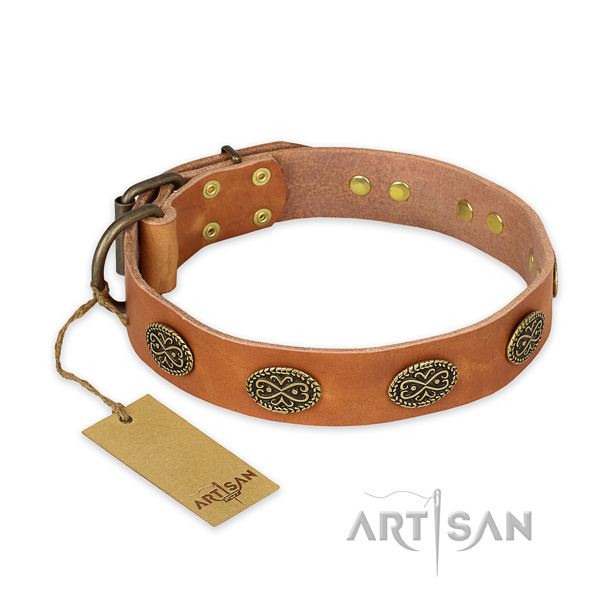 Stylish design full grain leather dog collar with corrosion resistant D-ring